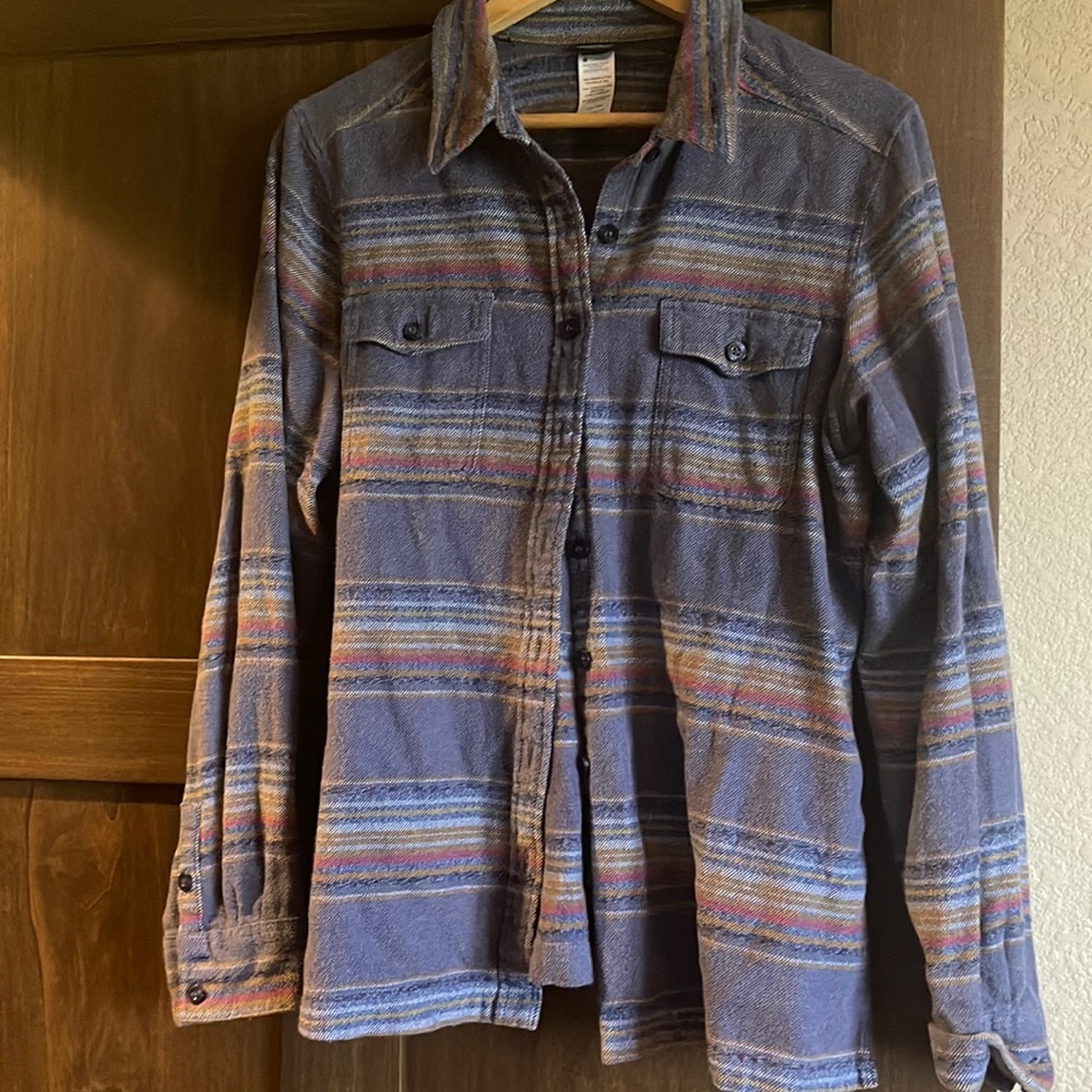 Patagonia button down organic cotton